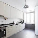 Baixa Chiado Luxury Bedrooms Affittacamere *