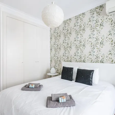 Baixa Chiado Luxury Bedrooms * Lizbona