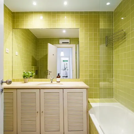 Baixa Chiado Luxury Bedrooms Гостевой дом Лиссабон
